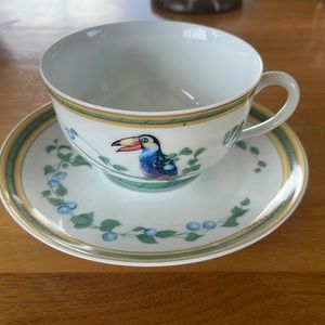 HERMÉS TOUCAN TEA CUP/SAUCER
